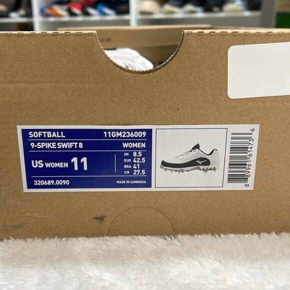 Mizuno Women's 9-Spike Swift 8 Metal Fastpitch Softball Cleats - Picture 7 of 7